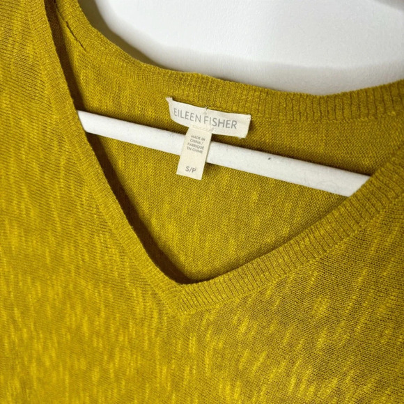 Eileen Fisher Linen Cotton V Neck Pullover  Sweater Size S Chartreuse - Picture 2 of 3